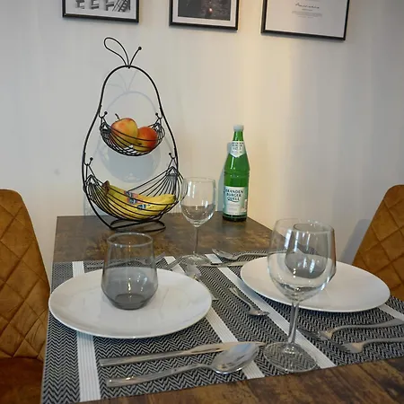 Апартаменты Hogulu - Rollstuhlfreundliches App 24